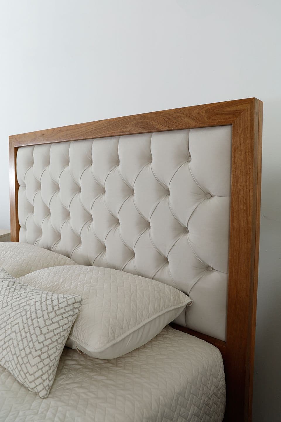 Cama Laura