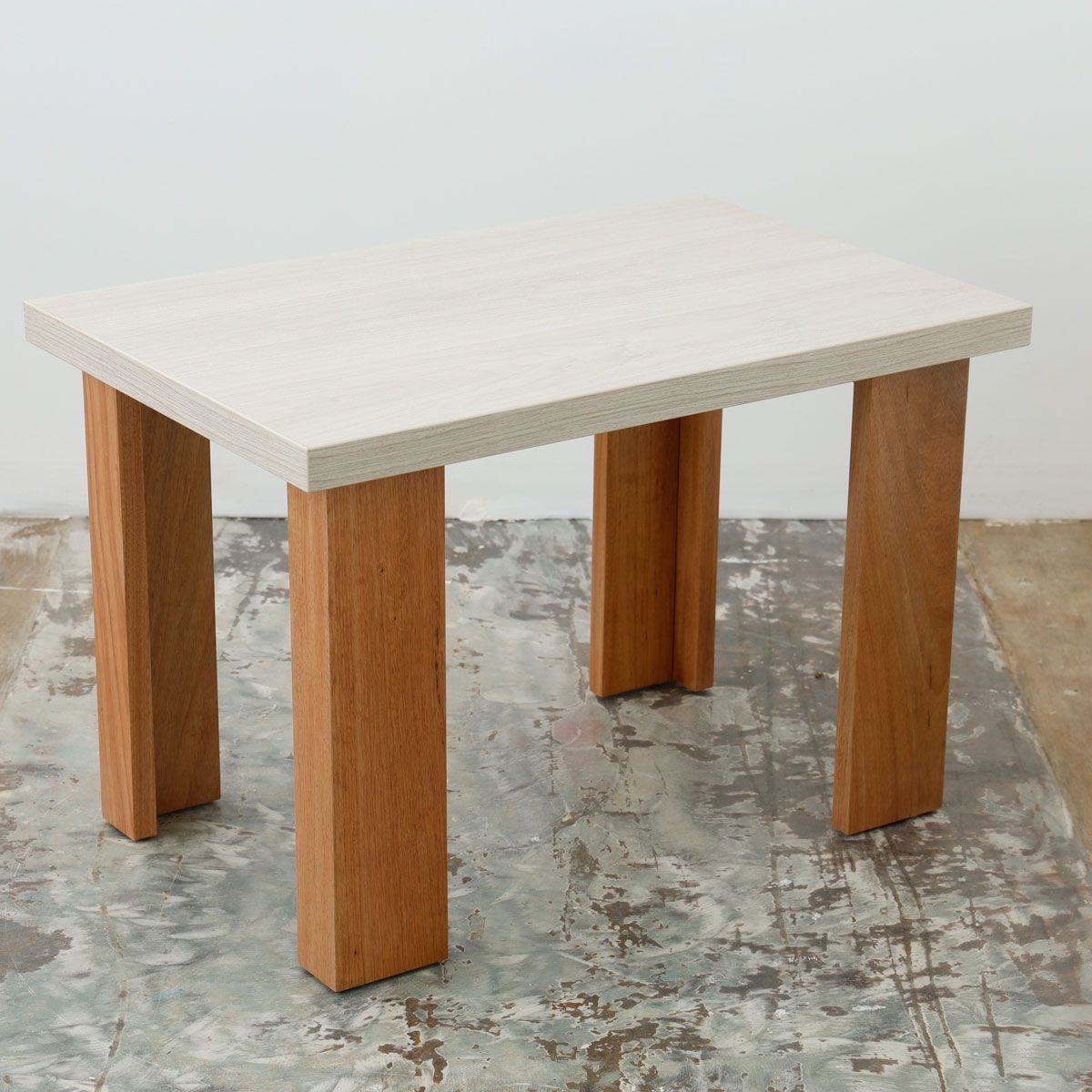 MESA LATERAL SAN RAFAEL WHITE CAPE